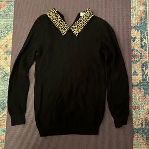 Jcrew black sweater with leopard print collar. Size xs